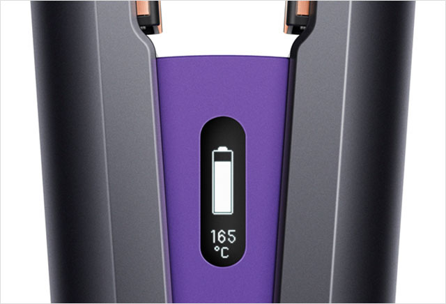 Close up of the OLED screen on the Dyson Corrale hair straightener